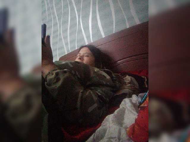 Live sex webcam photo for -Raven40- #276445535