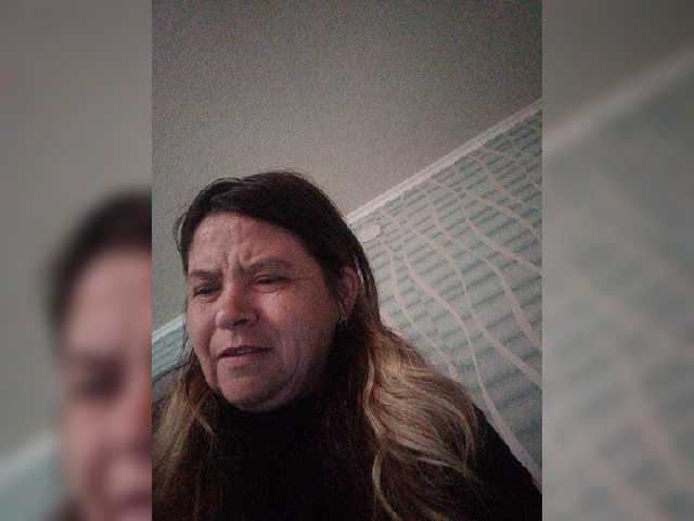 Live sex webcam photo for -Raven40- #276482193