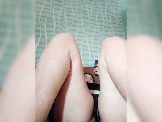 Live sex webcam photo for -Raven40- #276502059