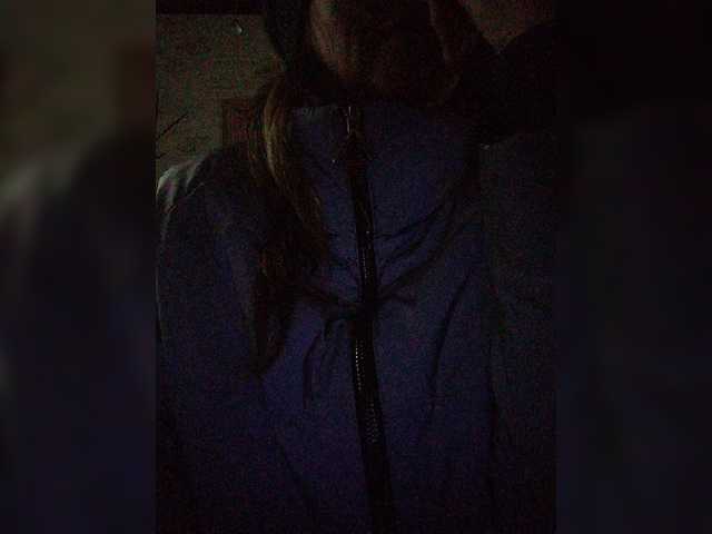 Live sex webcam photo for -Raven40- #276677828