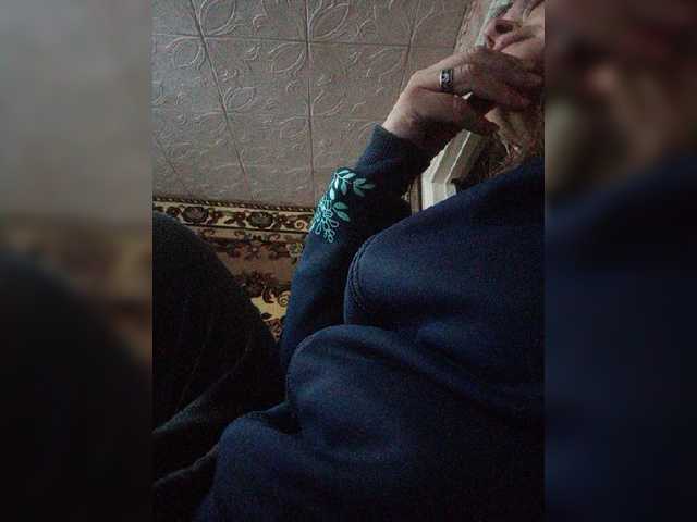 Live sex webcam photo for -Raven40- #276717424