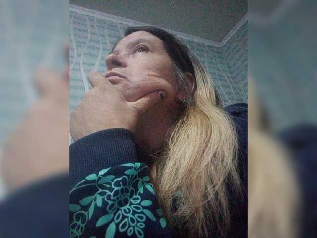 Live sex webcam photo for -Raven40- #276737961