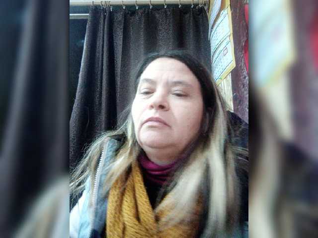 Live sex webcam photo for -Raven40- #276886293