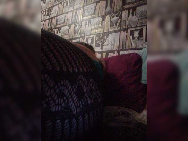 Live sex webcam photo for -Raven40- #276908850