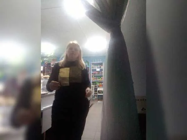 Live sex webcam photo for -Raven40- #277119889