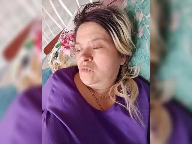 Live sex webcam photo for -Raven40- #290883274