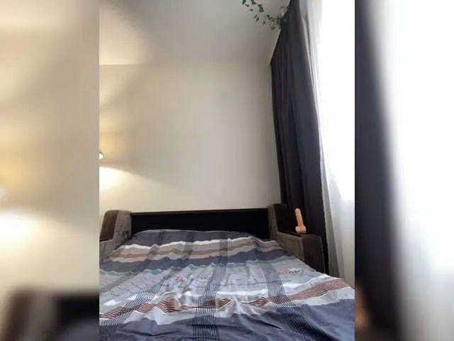 Live sex webcam photo for -SEXXX- #273710597