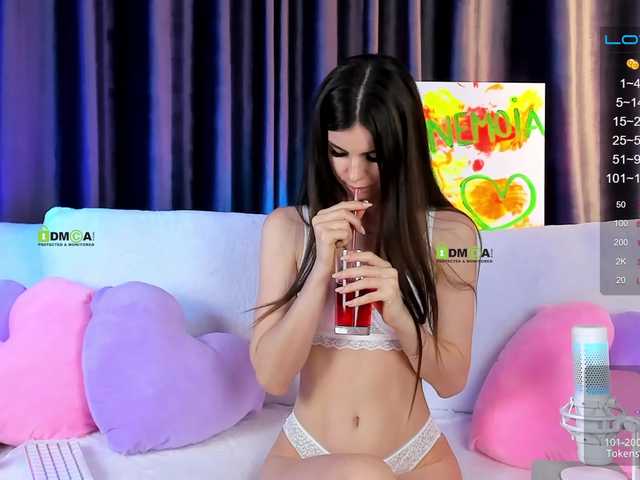 Live sex webcam photo for -SexyBounty- #275709514