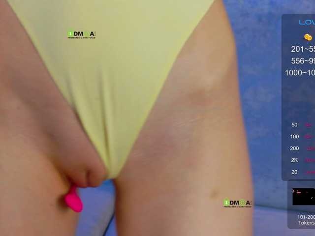 Live sex webcam photo for -SexyBounty- #277640105