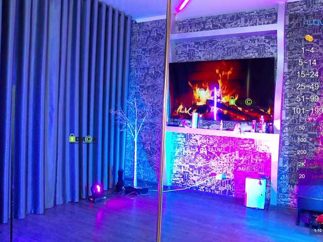 Live sex webcam photo for -SexyBounty- #278151092