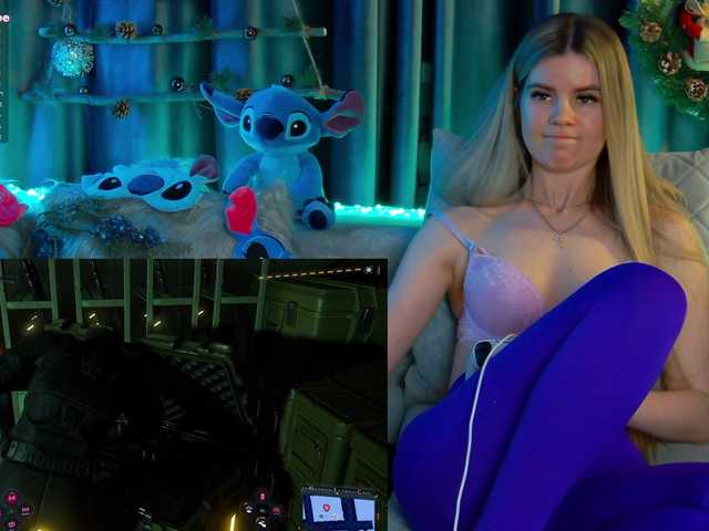 Live sex webcam photo for -SexyBounty- #290383359