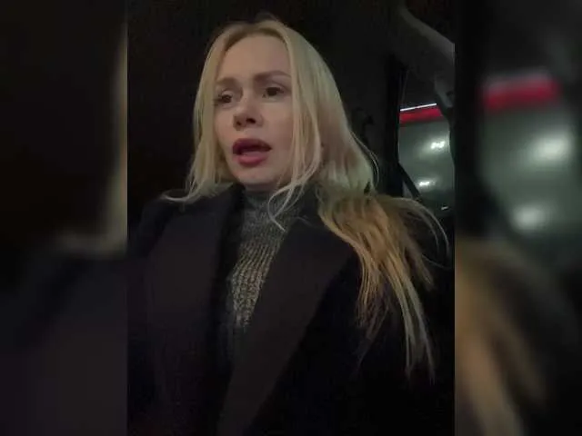 Live sex webcam photo for -SexyMilf- #292202675