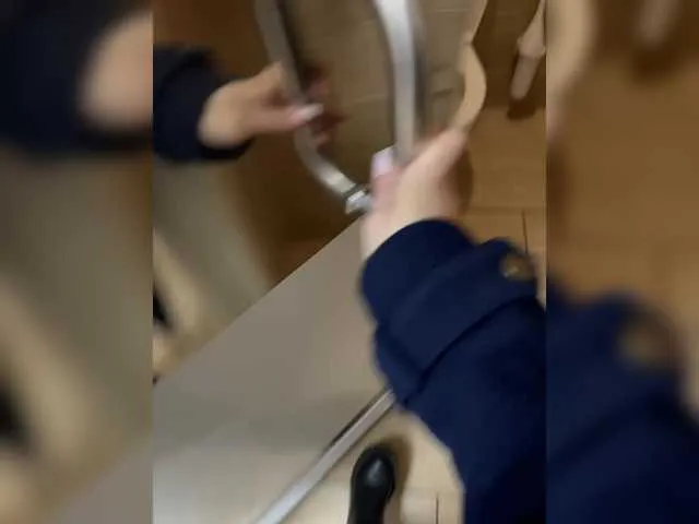 Live sex webcam photo for -SexyMilf- #292350226