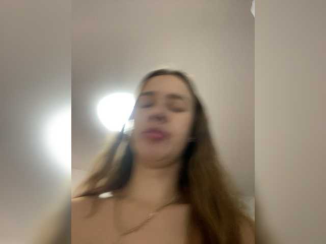 Live sex webcam photo for -Sexyhotangel- #276814194