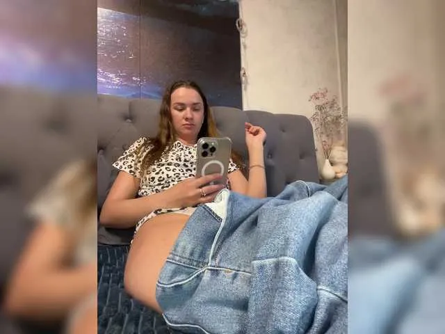Live sex webcam photo for -Sexyhotangel- #291021923