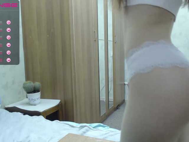 Live sex webcam photo for -Sindel- #273450661