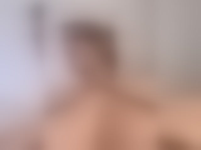 Live sex webcam photo for -Sthef-castle- #294156522