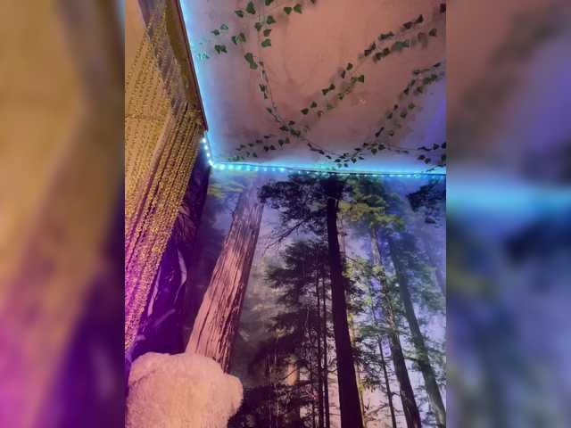 Live sex webcam photo for -Summer- #290181528