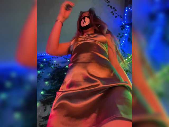 Live sex webcam photo for -Summer- #290817859