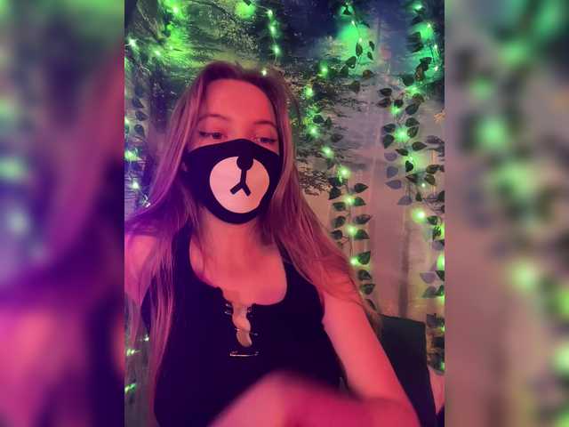 Live sex webcam photo for -Summer- #291027400