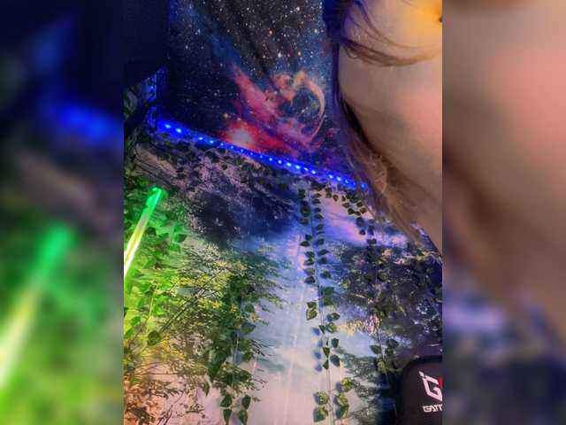 Live sex webcam photo for -Summer- #291836721