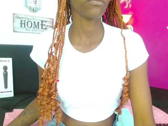 Live sex webcam photo for -UMAWILLIAMS #271965943