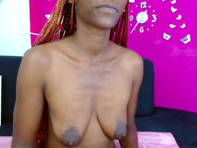 Live sex webcam photo for -UMAWILLIAMS #272329186