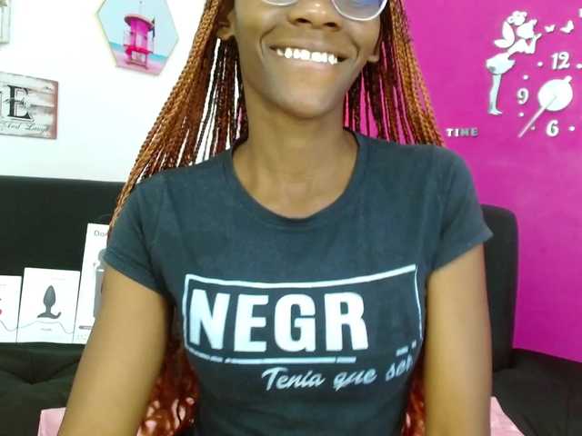 Live sex webcam photo for -UMAWILLIAMS #272710445