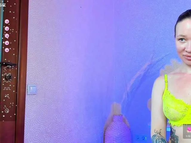 Live sex webcam photo for -VASILISSA- #278128758