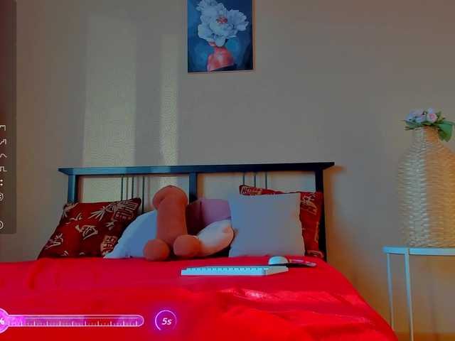 Live sex webcam photo for -VASILISSA- #292375158