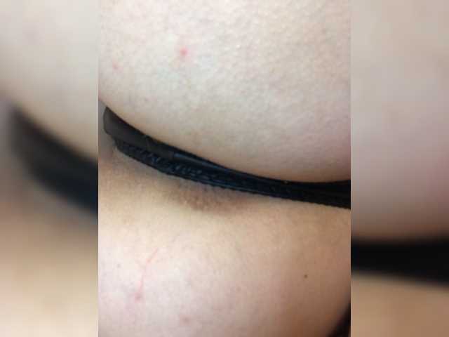Live sex webcam photo for -VIKI-KISS #277897081