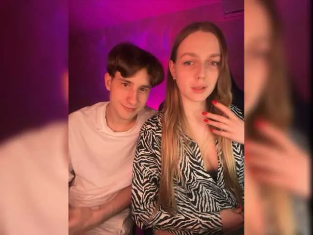 Live sex webcam photo for -VLADARISHA- #277260060