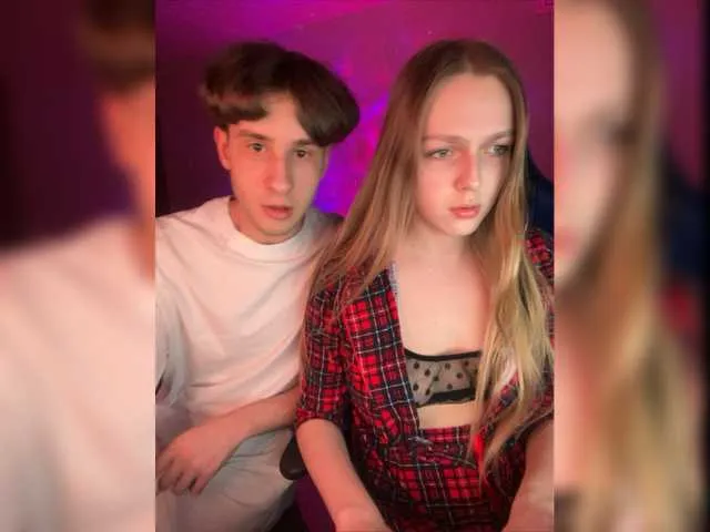 Live sex webcam photo for -VLADARISHA- #277288582