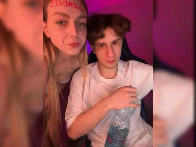 Live sex webcam photo for -VLADARISHA- #277295688