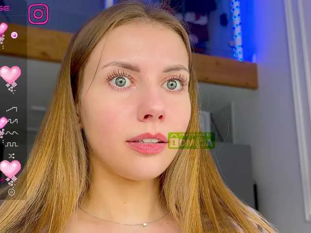 Live sex webcam photo for -VikkiL0vesCheese- #277881530