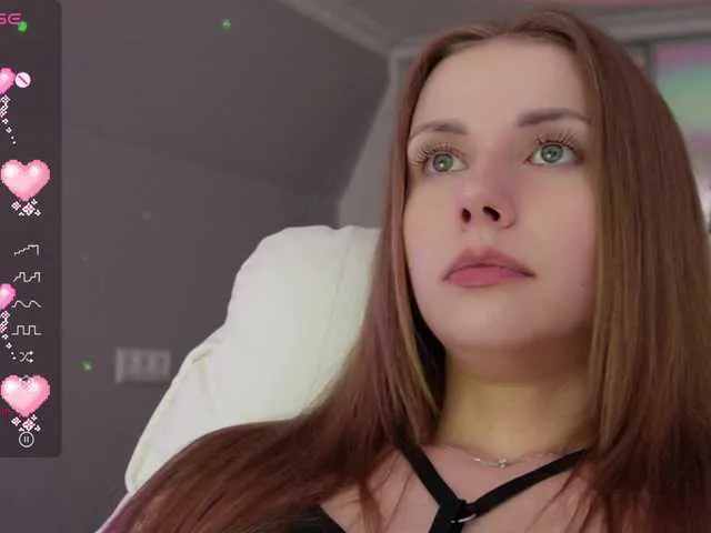 Live sex webcam photo for -VikkiL0vesCheese- #277965086