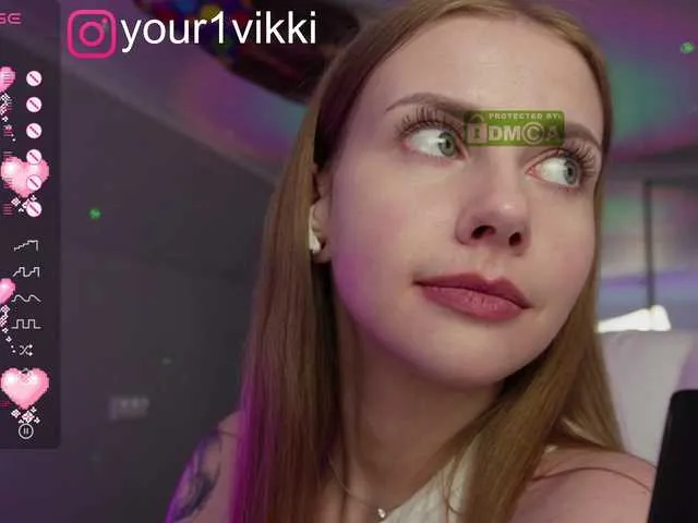 Live sex webcam photo for -VikkiL0vesCheese- #278169820
