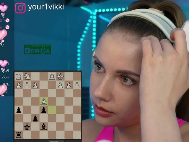 Live sex webcam photo for -VikkiL0vesCheese- #278310993