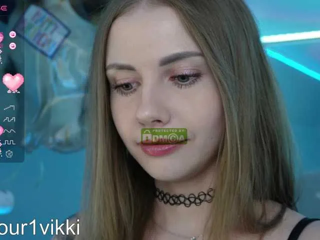 Live sex webcam photo for -VikkiL0vesCheese- #290017024