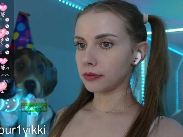 Live sex webcam photo for -VikkiL0vesCheese- #290034375