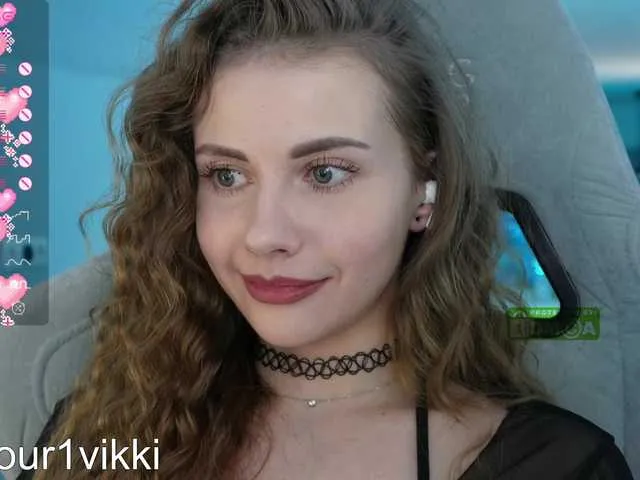 Live sex webcam photo for -VikkiL0vesCheese- #290130204
