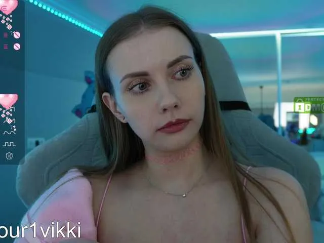 Live sex webcam photo for -VikkiL0vesCheese- #290181561