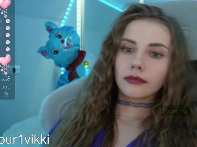 Live sex webcam photo for -VikkiL0vesCheese- #290192025