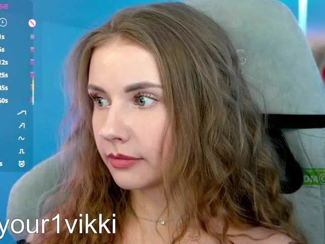 Live sex webcam photo for -VikkiL0vesCheese- #290719818