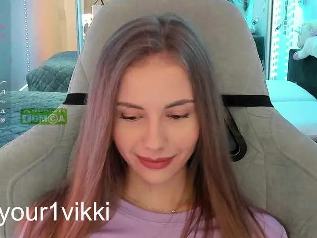 Live sex webcam photo for -VikkiL0vesCheese- #290923652