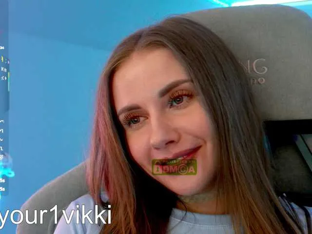 Live sex webcam photo for -VikkiL0vesCheese- #290988943