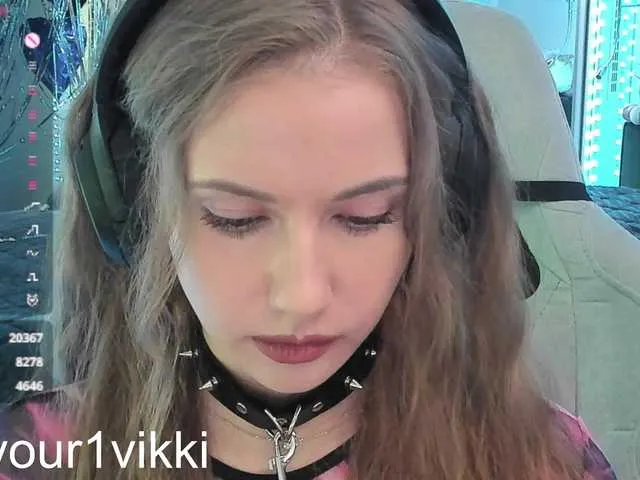 Live sex webcam photo for -VikkiL0vesCheese- #291302428
