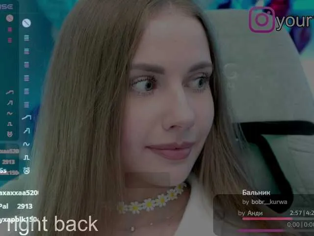 Live sex webcam photo for -VikkiL0vesCheese- #291370138