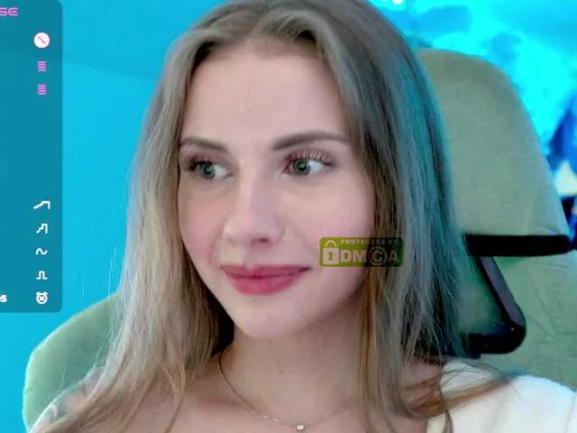 Live sex webcam photo for -VikkiL0vesCheese- #291578871