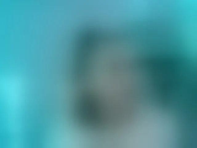 Live sex webcam photo for -VikkiL0vesCheese- #292477703